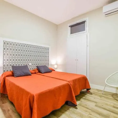 Acogedor Apartamento entre Sol Gran Vía y Palacio Madrid Exterior foto